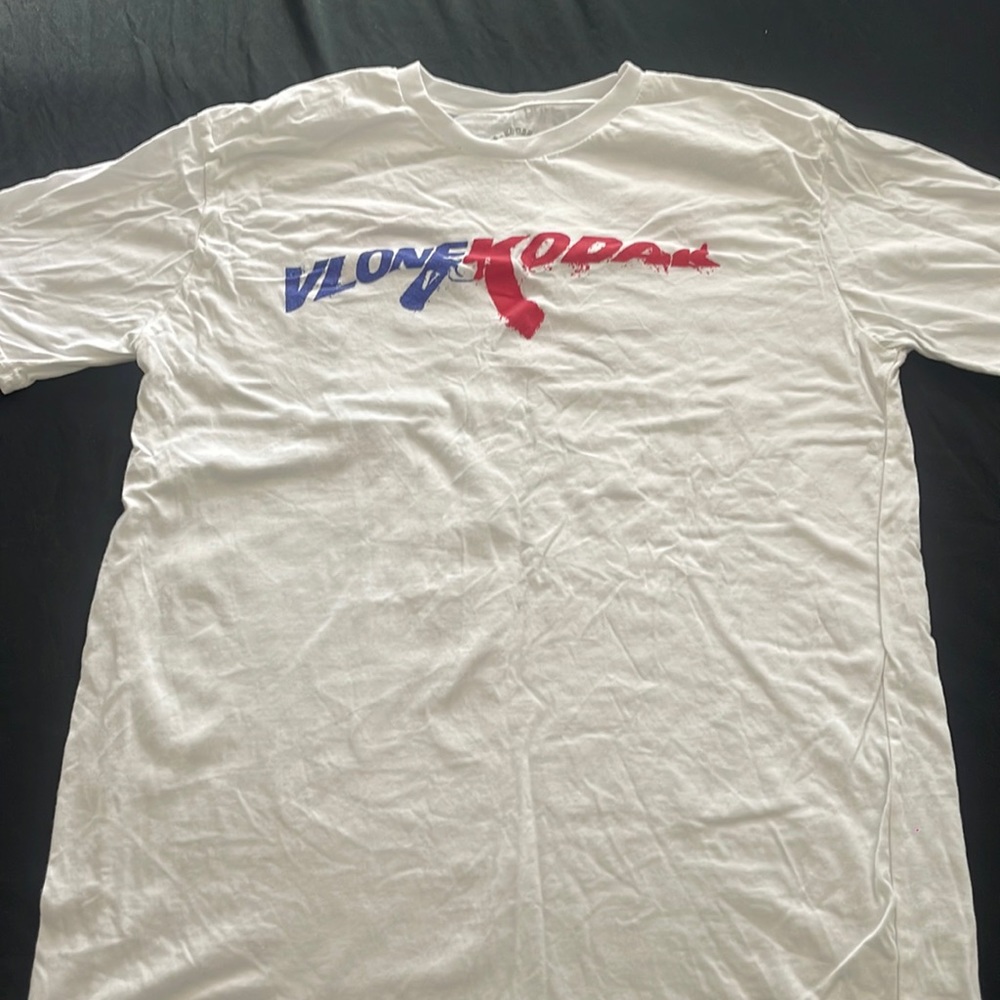 Vlone collab t shirt